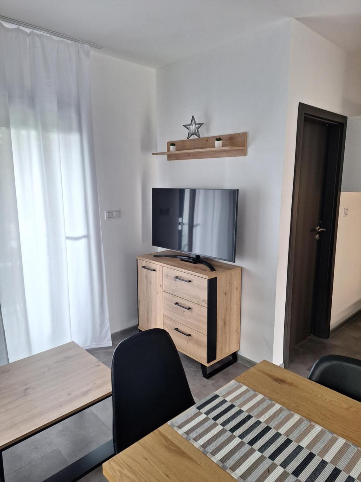 ליפנו נאד וויטאבו Mb Apartmany Lipno מראה חיצוני תמונה